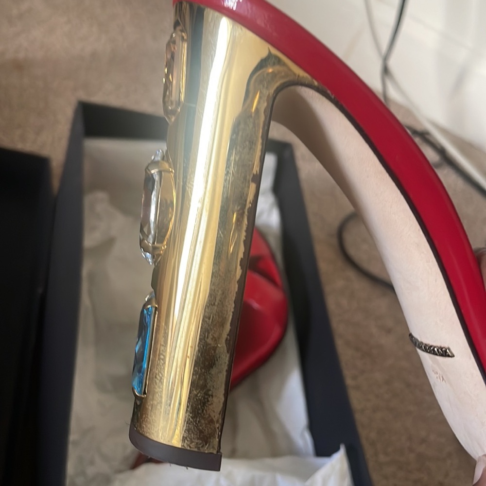 Dolce & Gabbana Red Heels - Picture 5 of 6